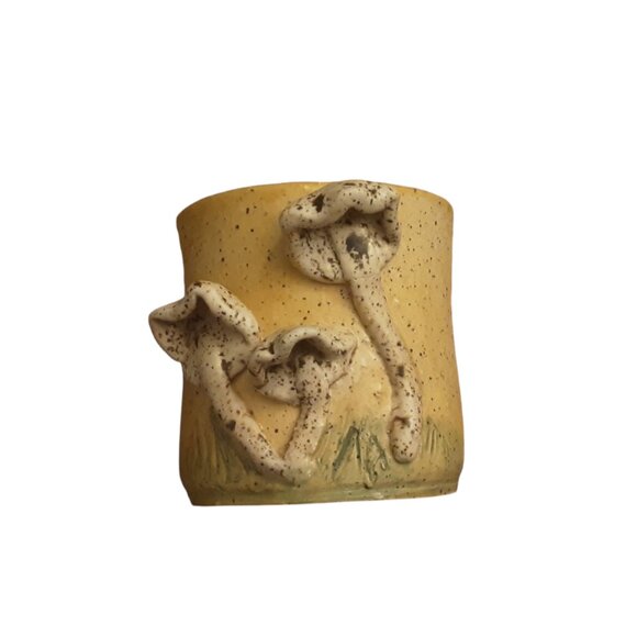 Speckled Mustard Yellow Mushroom Planter Pottery - Picture 3 of 6
